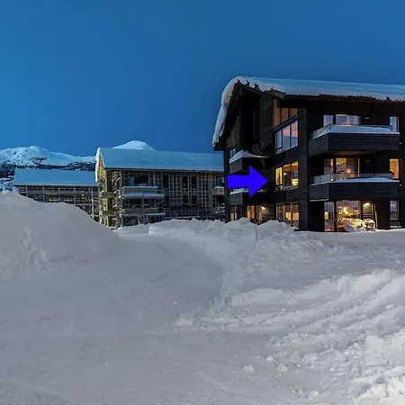 In And Out By Fyri Hemsedal